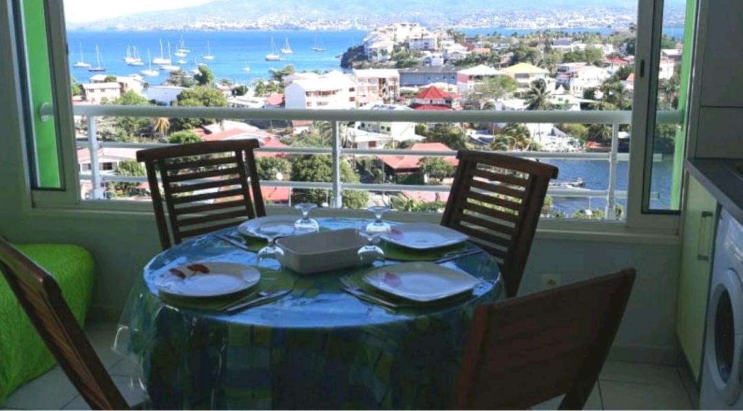 Akate Apartment Ле Троа-Илет Екстериор снимка